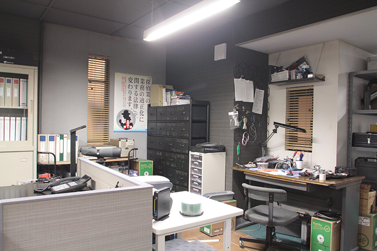 『探偵の探偵』家具インテリア、美術協力させていただきました おしゃれな家具通販・インテリアショップ リグナ